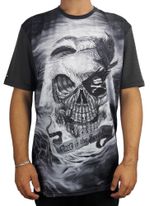 Camiseta-Lost-Pirate-Skull-Preto