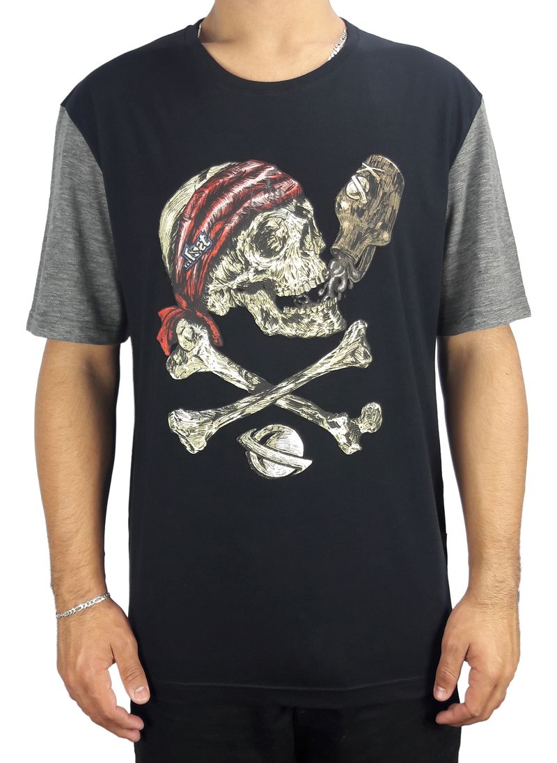 Camiseta-Lost-Pirate-Skull-Cinza-Preto