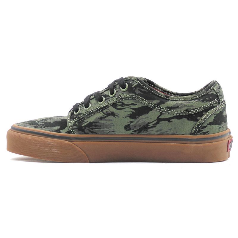 Vans chukka sales low camo