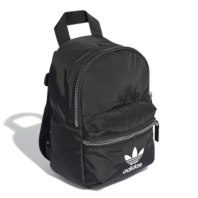 Mochila adidas 2025 originals preta