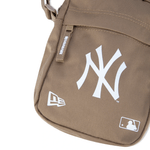 shoulder-bag-new-era-ny-yankees-caqui-3